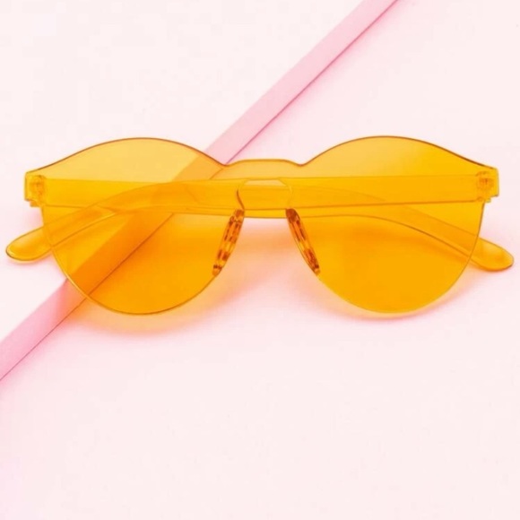 Rimless Round Sunglasses - Picture 2 of 5